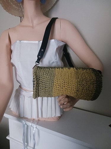 Borsa tubolare fatta mano - a, a