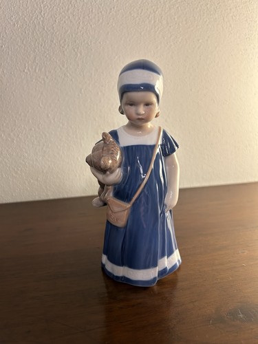 Statuina royal copenaghen - royal,