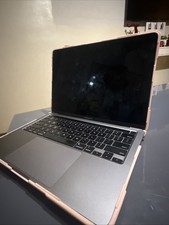 MacBook Pro 13 In