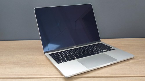 Macbook pro a2338 m1 8 - macbook,