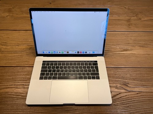 Apple macbook pro pollici - pro,