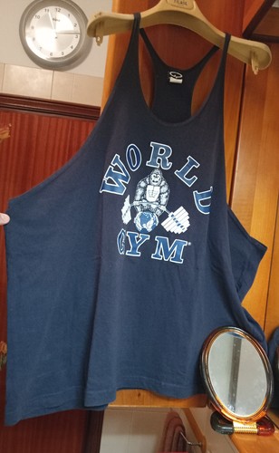 World gym tank - gym, top