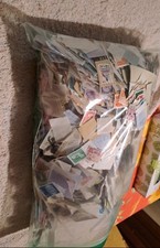 1 Kg. Kiloware francobolli