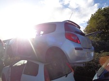 ricambi usati renault clio 3 porte 2007