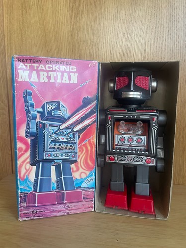 Robot marziano attacco - robot,