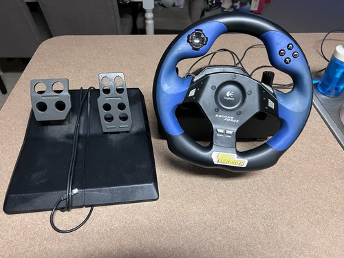 Logitech driving force - driving,