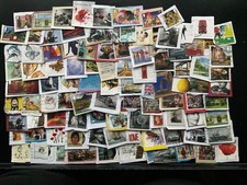 Francobolli GB 100 diversi