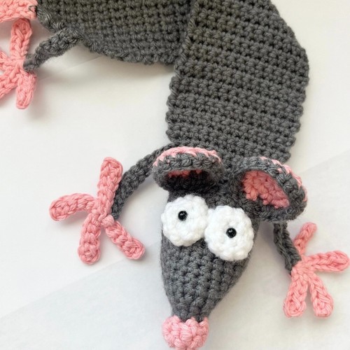 Squished rat bookmark - rat,
