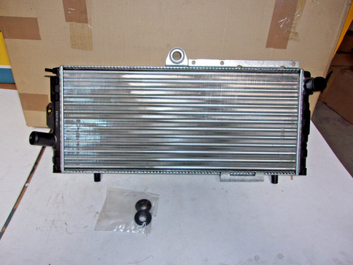 Radiatore motore alfa - alfa, romeo
