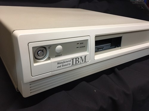 Raro sistema osseo nudo - , ibm