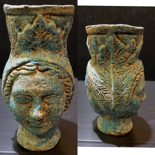 Antica bottiglia anfora romana