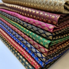 Ditsy Foglia Oro Broccato