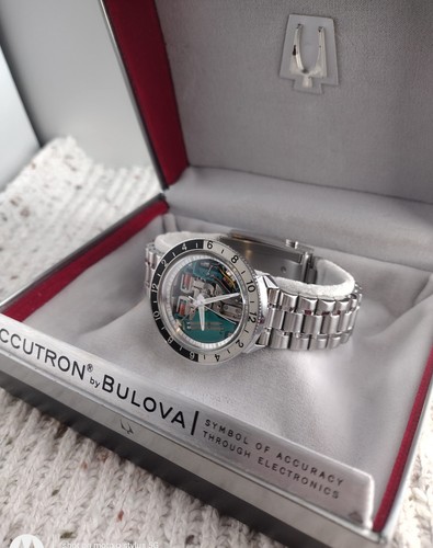 Bulova accutron 214 - bulova,