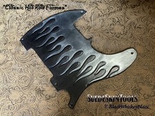 Battipenna in pelle lavorata su misura "Classic Hot Rod Flames" adatto a Fender Telecaster 