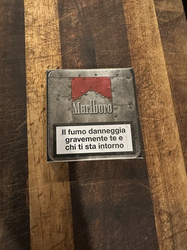 Marlboro tin box - marlboro,