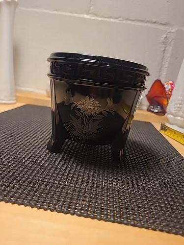 Vintage smith black glass - l.e,
