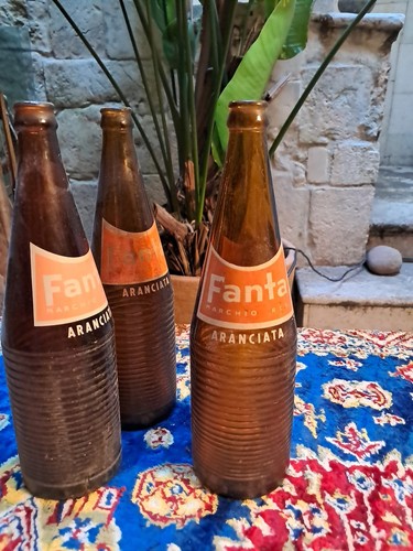 Bottiglia fanta anni - anni, 70
