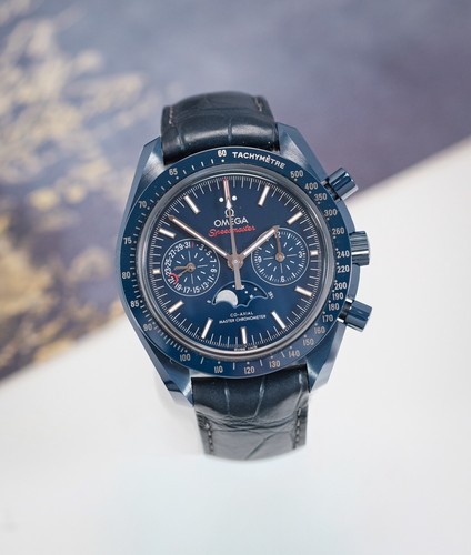 Omega blue side the moon - of,