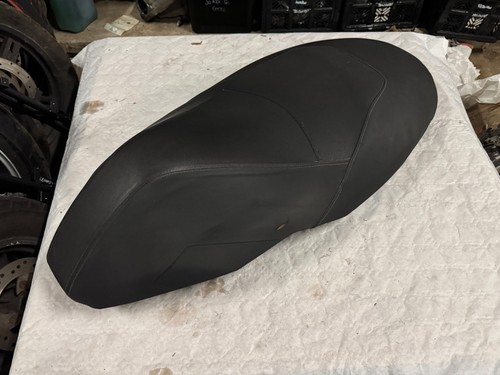 Selle peugeot 125 - selle,