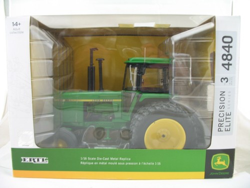 Trattore ertl modello - 1:16,