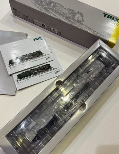 Trix 25141 locomotive - 25141,
