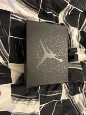 Jordan 4 gatti neri