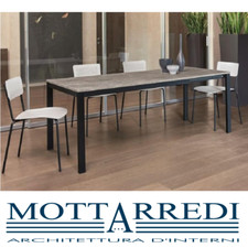 TAVOLO ALLUNGABILE CON