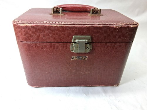 Vtg late 1960s red white - red,