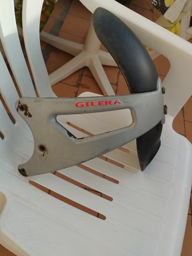 Staffa supporto parafango