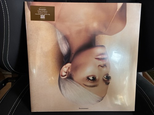 Ariana grande sweetener - ariana, uo