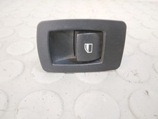 16265 Pulsantiera alzavetro post sx Bmw Serie 1 E87 dal 2004 al 2013 cod 6945874