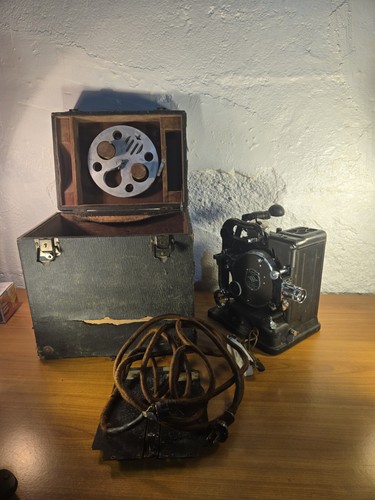 Proiettore vintage kodak - vintage,