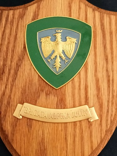 Brigata alpina julia - alpina, crest