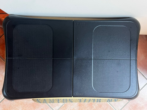 Nintendo balance board - nintendo,