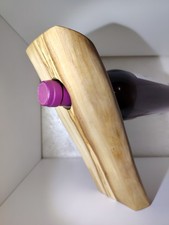Porta Bottiglie Vino In Ulivo Fatto A Mano Artigianale Auto equilibrante. 