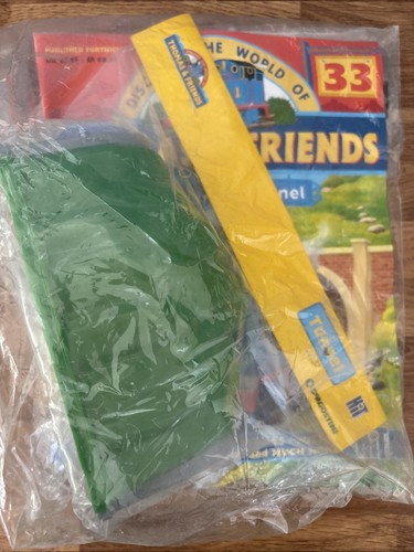 2004 thomas friends magazine - thomas,