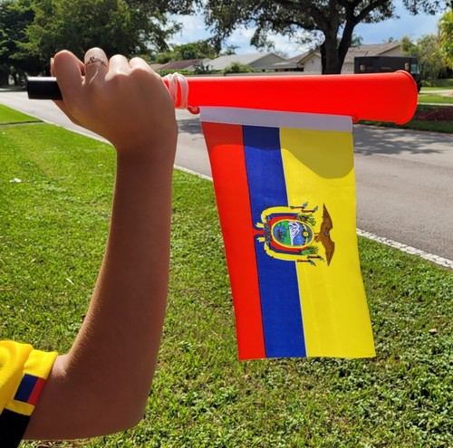 Corno vuvuzela ecuador - vuvuzela, 14"