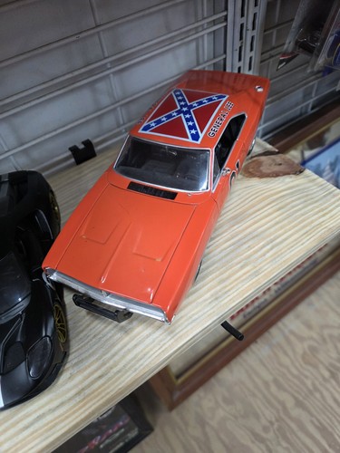 Caricabatteria dodge ertl 18 - dodge,