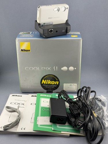 Nikon coolpix white - nikon,