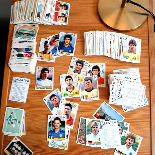 Lotto 400 figurine panini