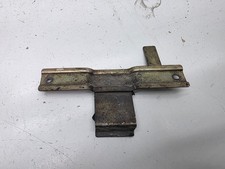 HONDA SH 125 150 IE 2006 STAFFA PIASTRA BLOCCO BATTERIA