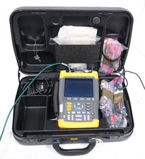 Multimetro scopemetro oscilloscopio digitale Fluke 199C 200 MHz 2,5 GS/s