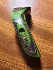 Hoyt Green Profit Grip mano