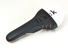 Sella Fizik Tundra M3 Kium