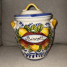 Fatto dipinto mano - e,