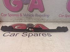 Griglia superiore radiatore