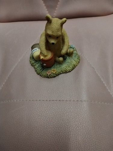 Pooh with honey - pooh, figurine
