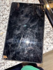 Lenovo Tab M8 schermo rotto