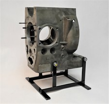 Cavalletto montaggio motore