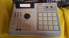 AKAI MPC 2000XL Midi